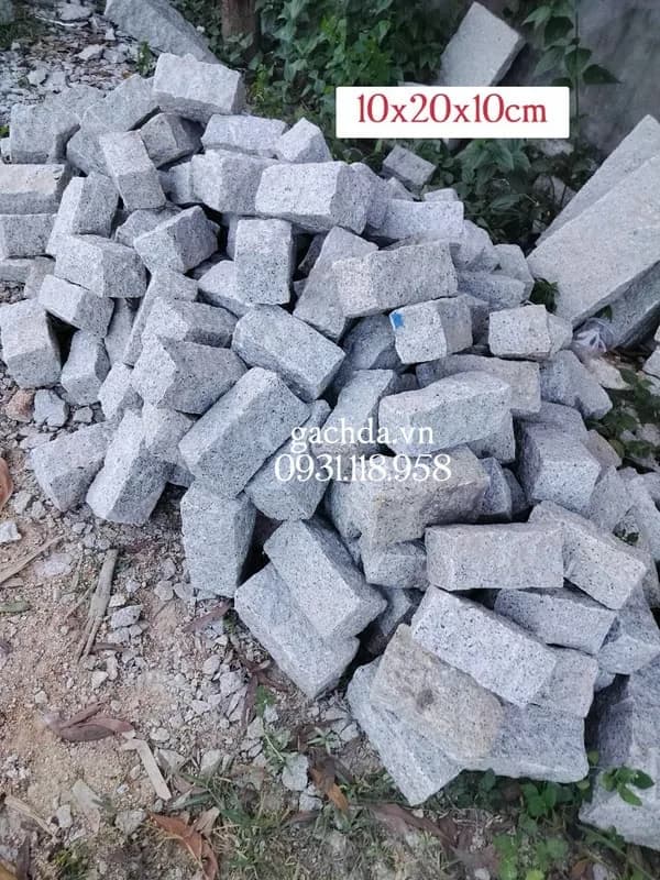 Đá chẻ xây móng 10x20x10cm