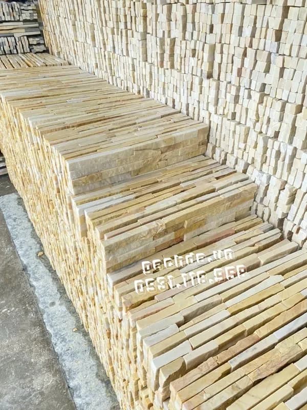 Đá ghép vàng 10x50 cm ốp trang trí
