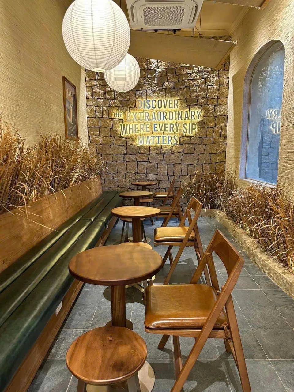 Đá rối Granite vàng Bình Định