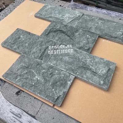 Đá bóc xanh rêu 10x20 ốp tường trang trí