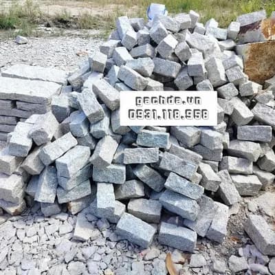 Đá chẻ xây móng 10x20x10cm