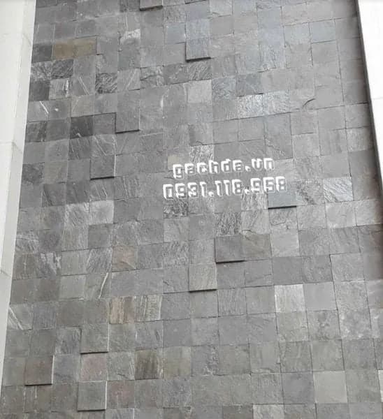 Đá chẻ xanh đen tự nhiên 10x10x2cm ốp lát trang trí - Cubic