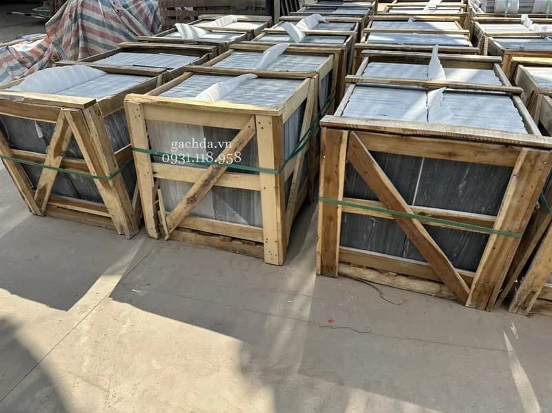 Đá sọc dưa mài hone 30x60x2cm ốp lát hồ bơi gam đen đậm cao cấp