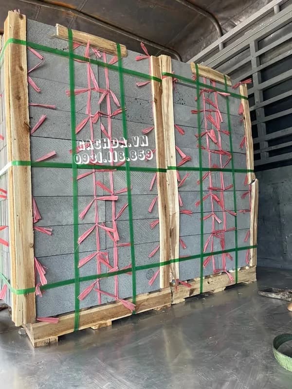 Đá tổ ong xám 10x30x1.2 cm ốp trang trí