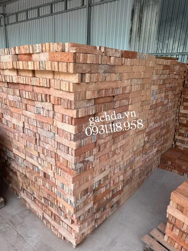 Gạch cổ bìa 5x20cm xuất khẩu — bề mặt sần đặc trưng